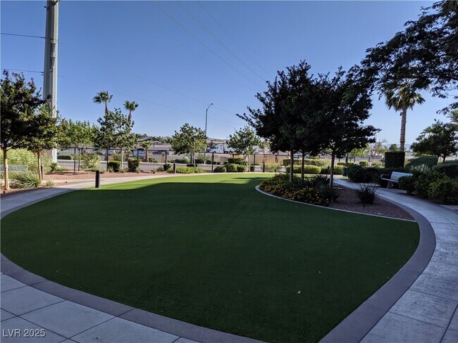 Building Photo - 8255 S Las Vegas Blvd
