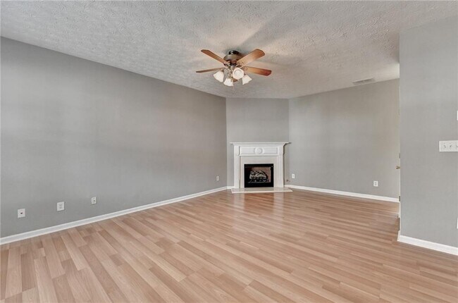 Building Photo - 3067 Kentmere Dr