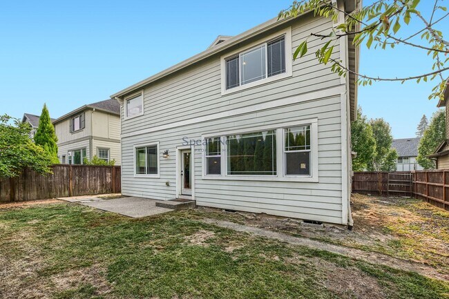 Building Photo - 552 NE 77th Ave
