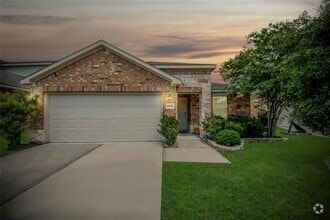 Building Photo - 5710 Camelia Evergreen Ln