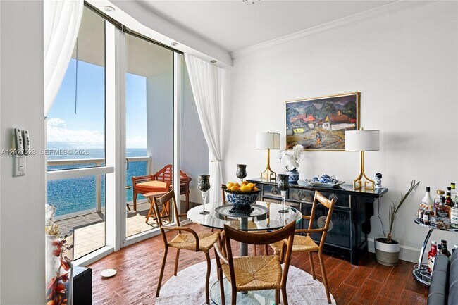 Building Photo - 18201 Collins Ave