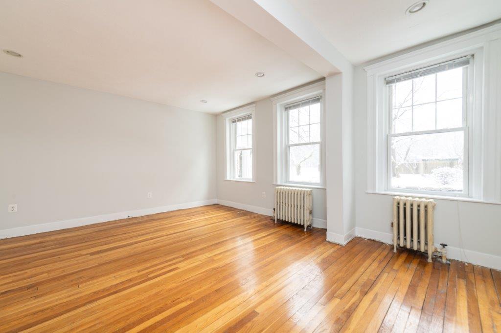 Building Photo - 286 Chestnut Hill Ave