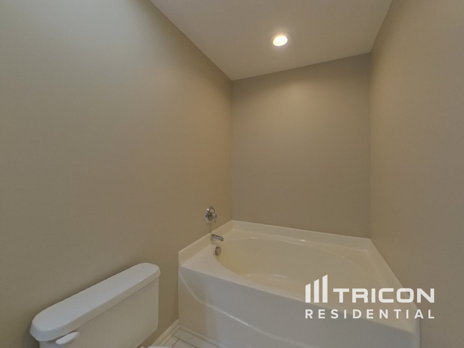 Building Photo - 10629 Mountain Springs Dr