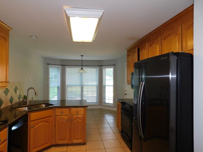 Building Photo - 235 Harbor Landing Dr