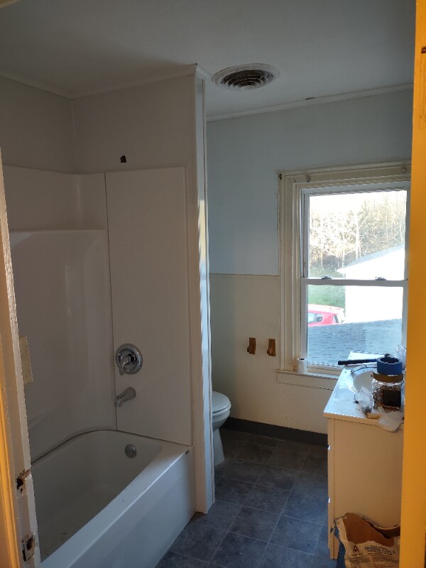 Building Photo - 39 Stevenson St