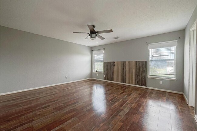 Building Photo - 18110 Shallow Leaf Ln