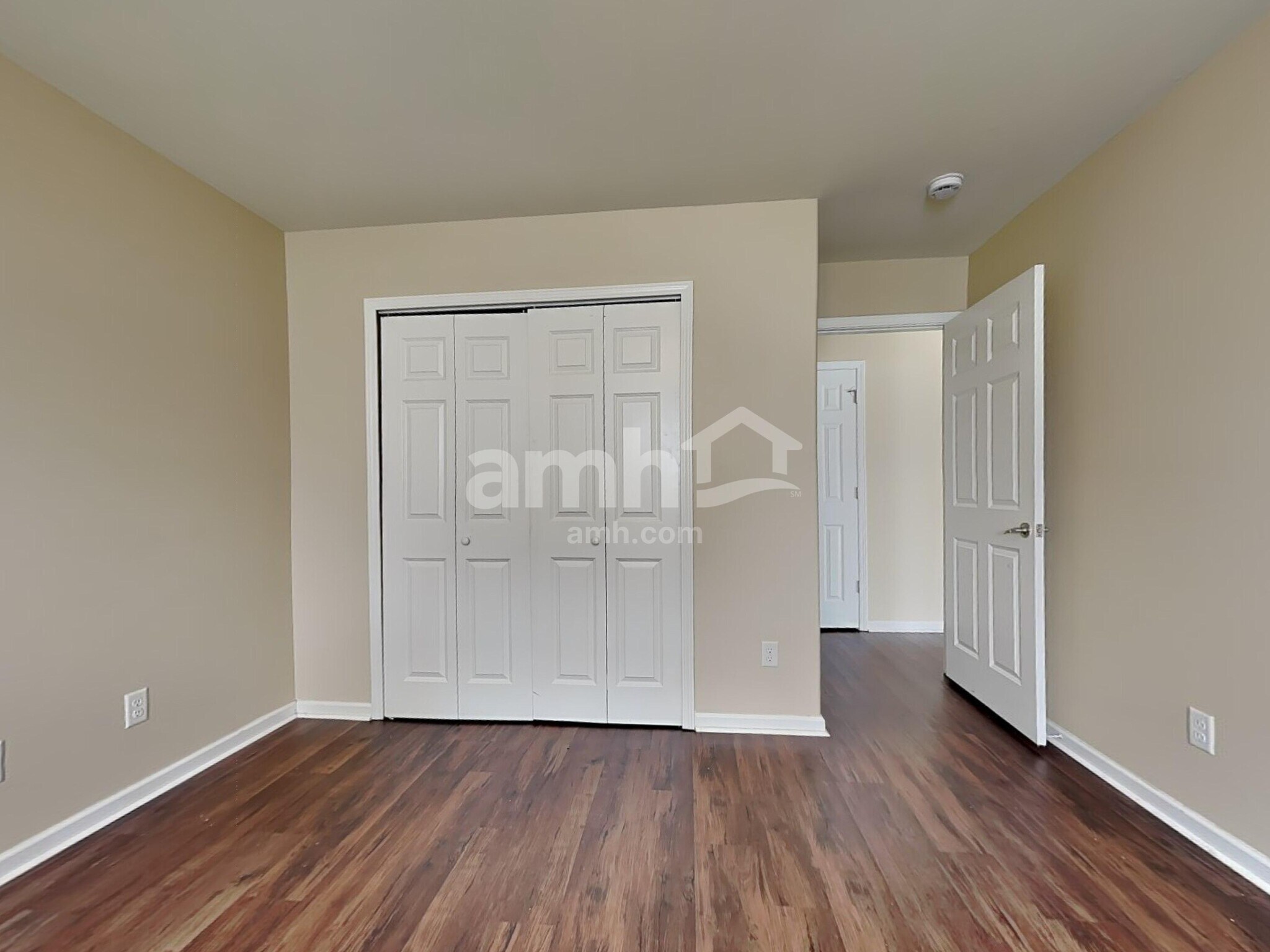 Building Photo - 1 Amber Dr