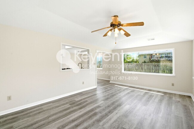 Building Photo - Cozy 3BR/2BA Home with Deck & Yard – Great Greenfield Location