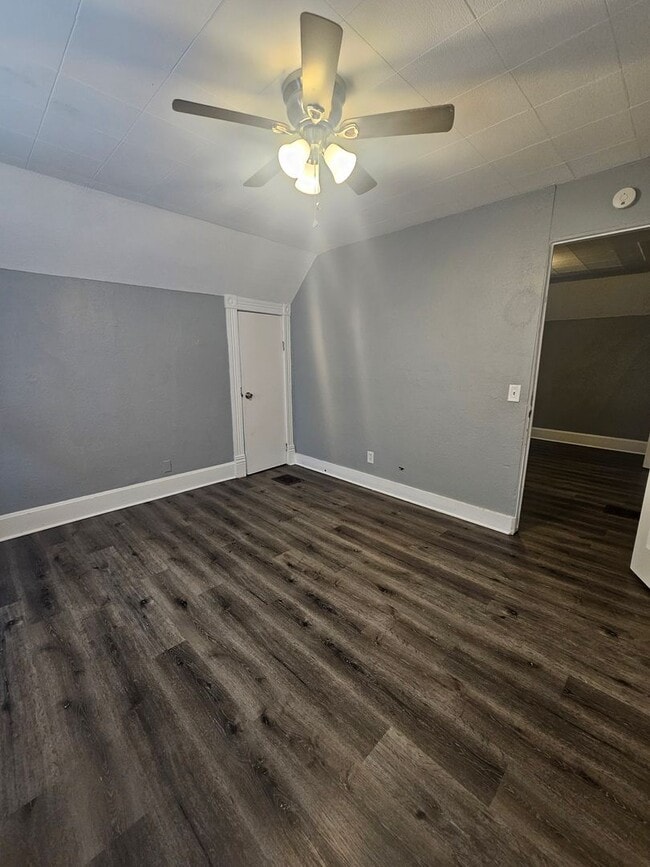 Building Photo - There is a $25 fee for the application and everyone over 18 needs to fill out their own application.