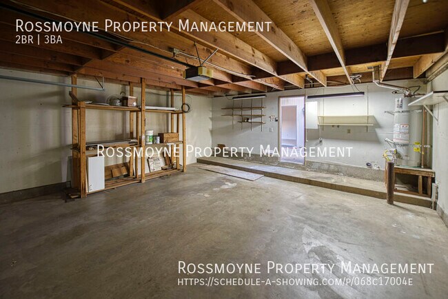 Building Photo - 477 W Walnut St