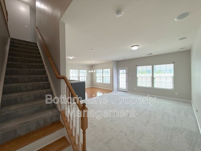 Building Photo - 7562 Red Mulberry Way
