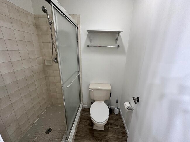 Building Photo - 306 Harbour Pointe Way