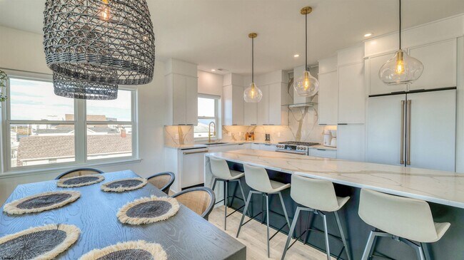 Building Photo - 107 N New Haven Ave