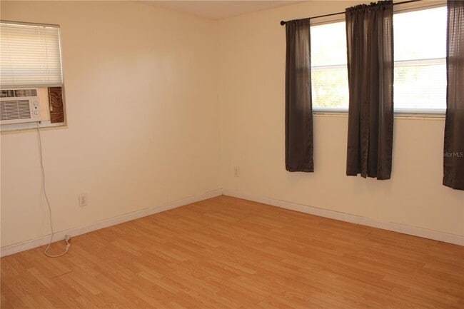 Building Photo - 2211 Emory Ave