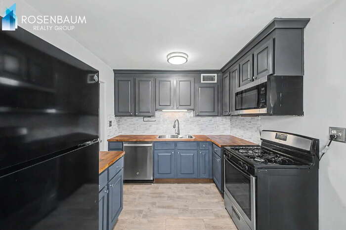 Building Photo - 508 W 18th St