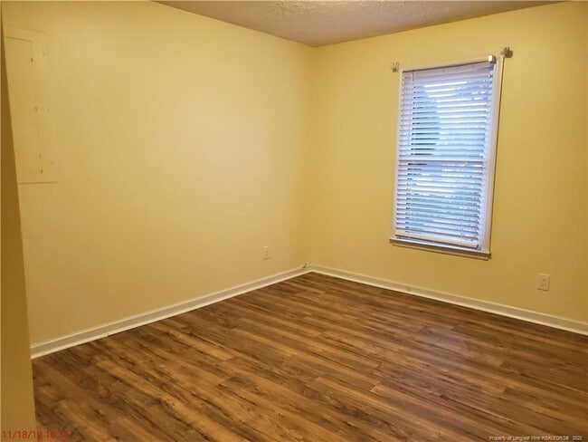 Building Photo - 1652 Winnabow Dr