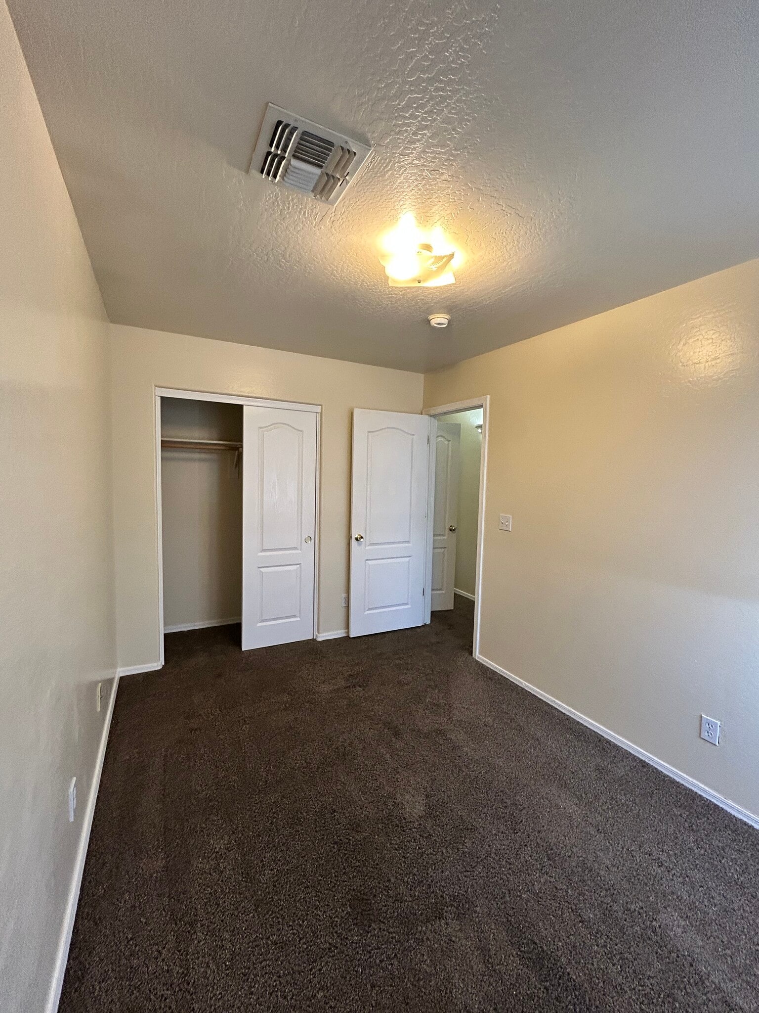 Building Photo - 8550 W Monaco Blvd