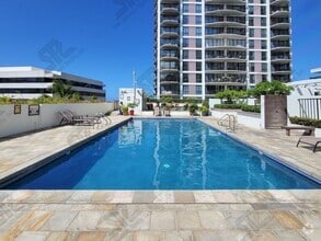 Building Photo - 2BR / 2Bath / 1Pkg - Harbor Square - Utili...