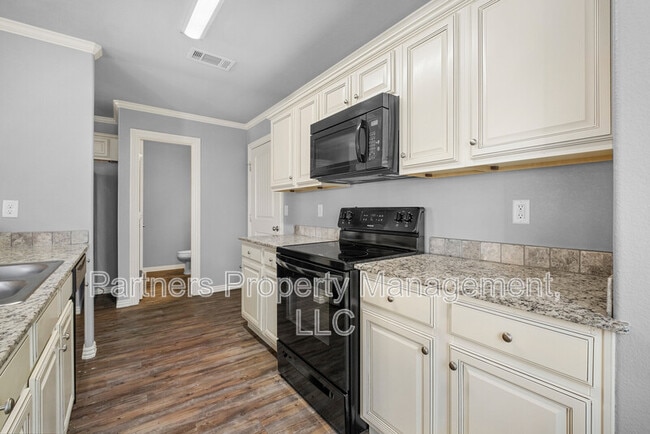 Building Photo - 1256 N Sicily Ln