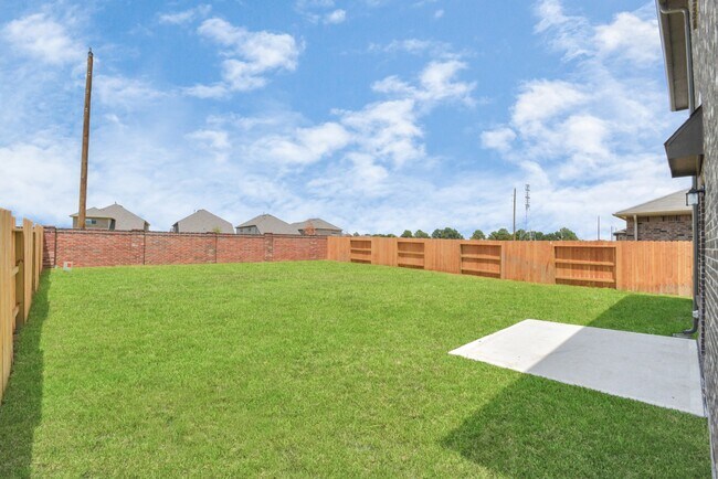 Building Photo - 27011 Bahia Grove Dr