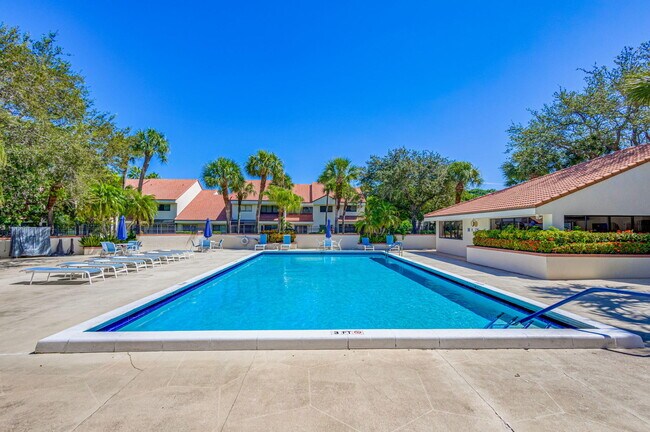 Building Photo - 405 Sea Oats Dr