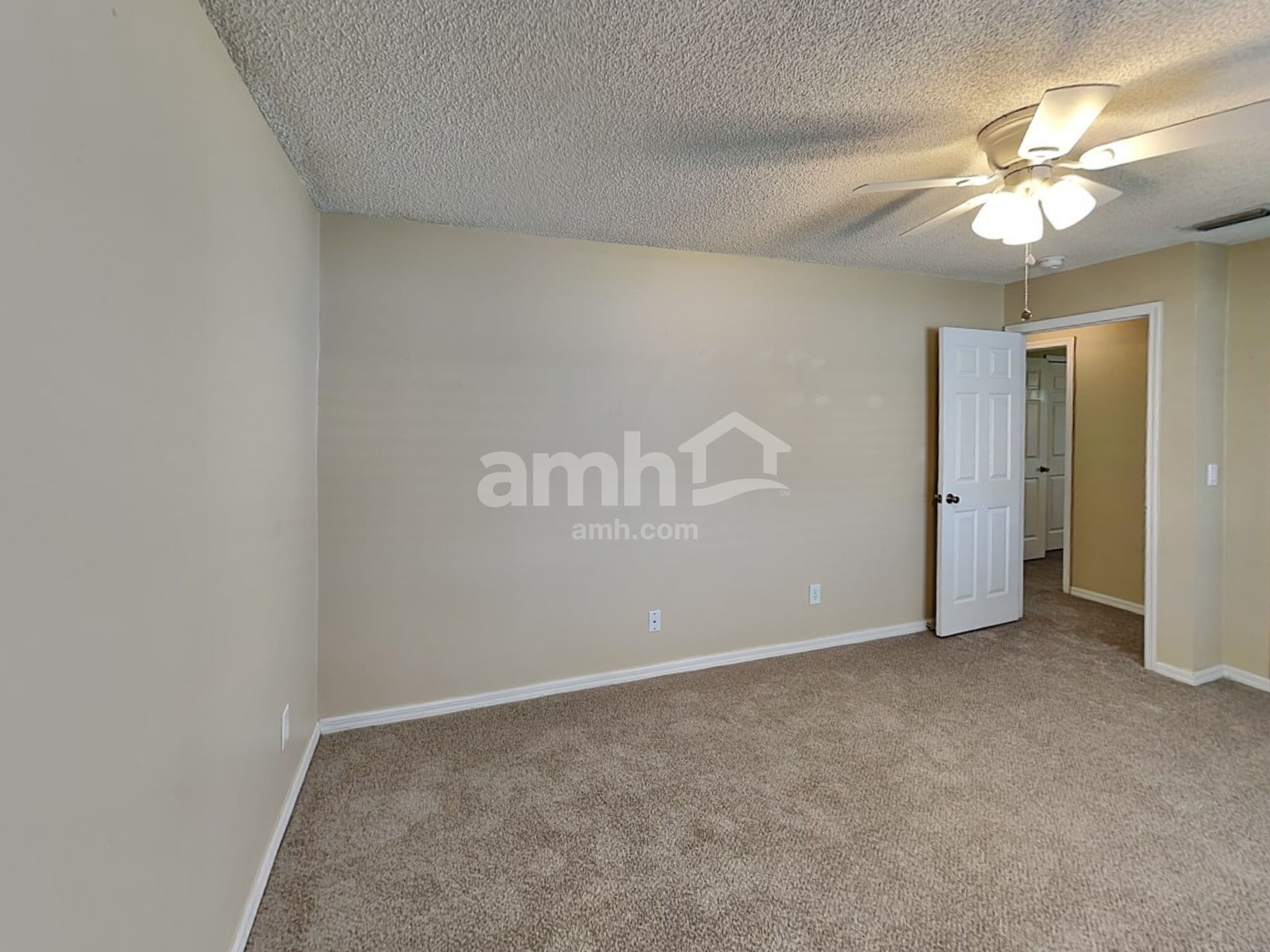 Building Photo - 6200 Erik Ct