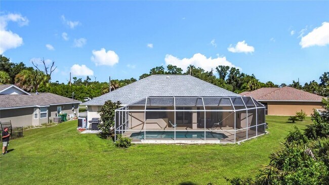 Building Photo - 145 Spur Dr