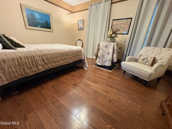 Building Photo - 260 Clark Rd