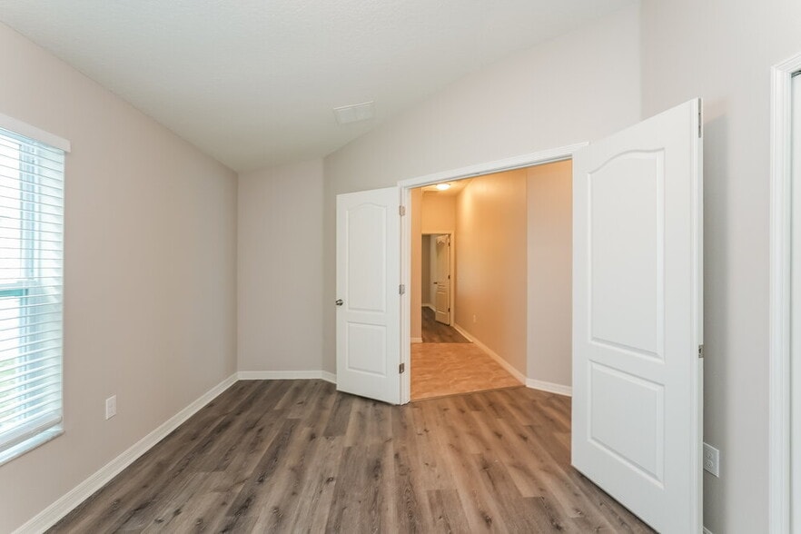 Building Photo - 10610 Summer Azure Dr