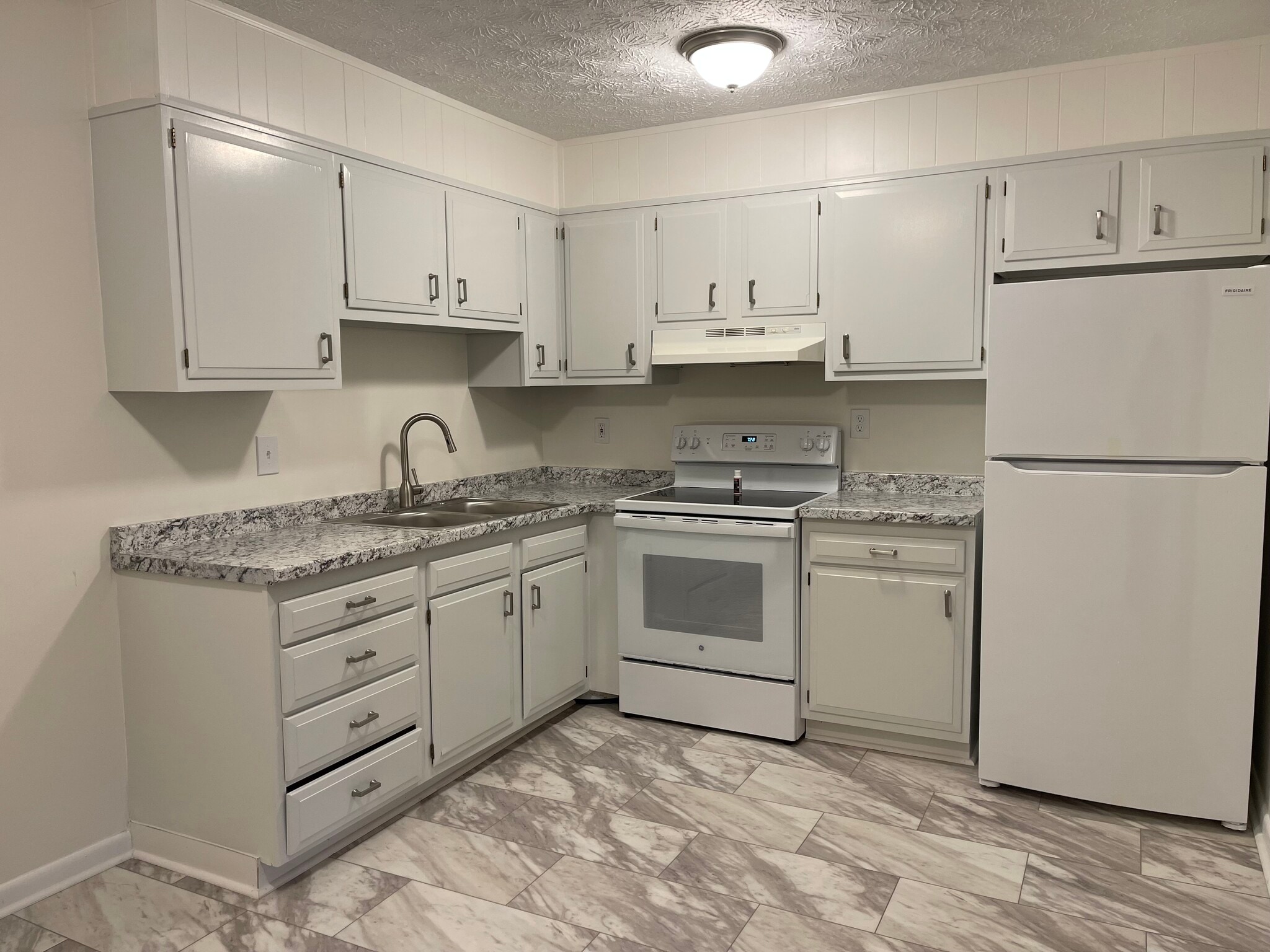 Eat-In Kitchen - New Flooring - 56 Webb Cove Rd
