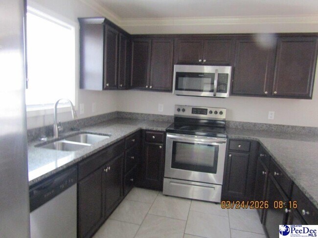 Building Photo - 1491 Rosedale St