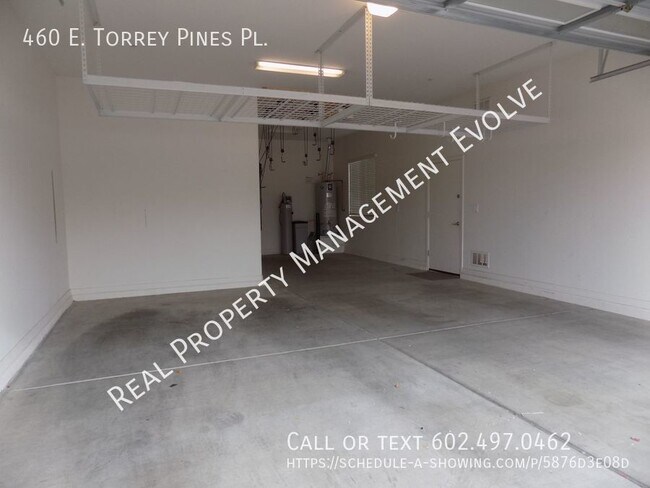 Building Photo - 460 E Torrey Pines Pl