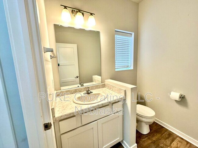 Building Photo - 5121 N 181st St