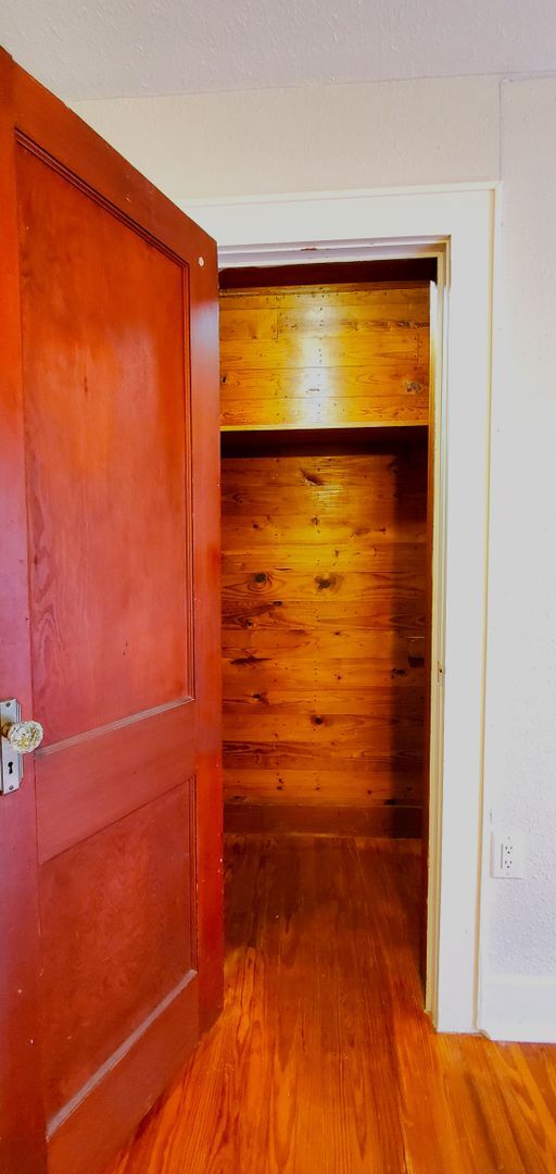 Building Photo - Nostalgic Charm Awaits - Spacious Home on ...