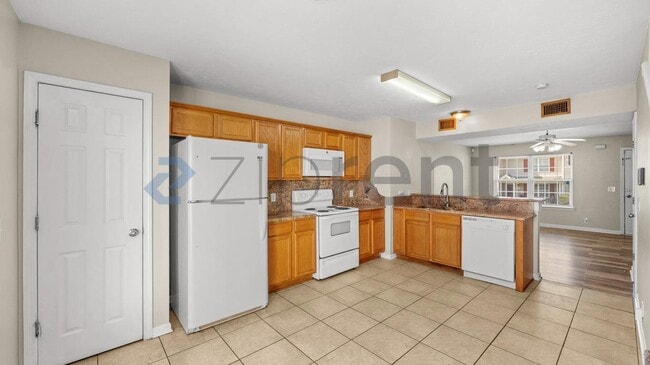 Building Photo - 4016 Cody Dr