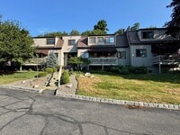 Building Photo - 34 Sycamore Dr