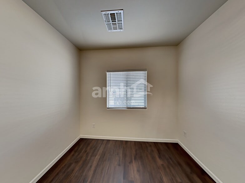 Building Photo - 6426 E Boldin Dr