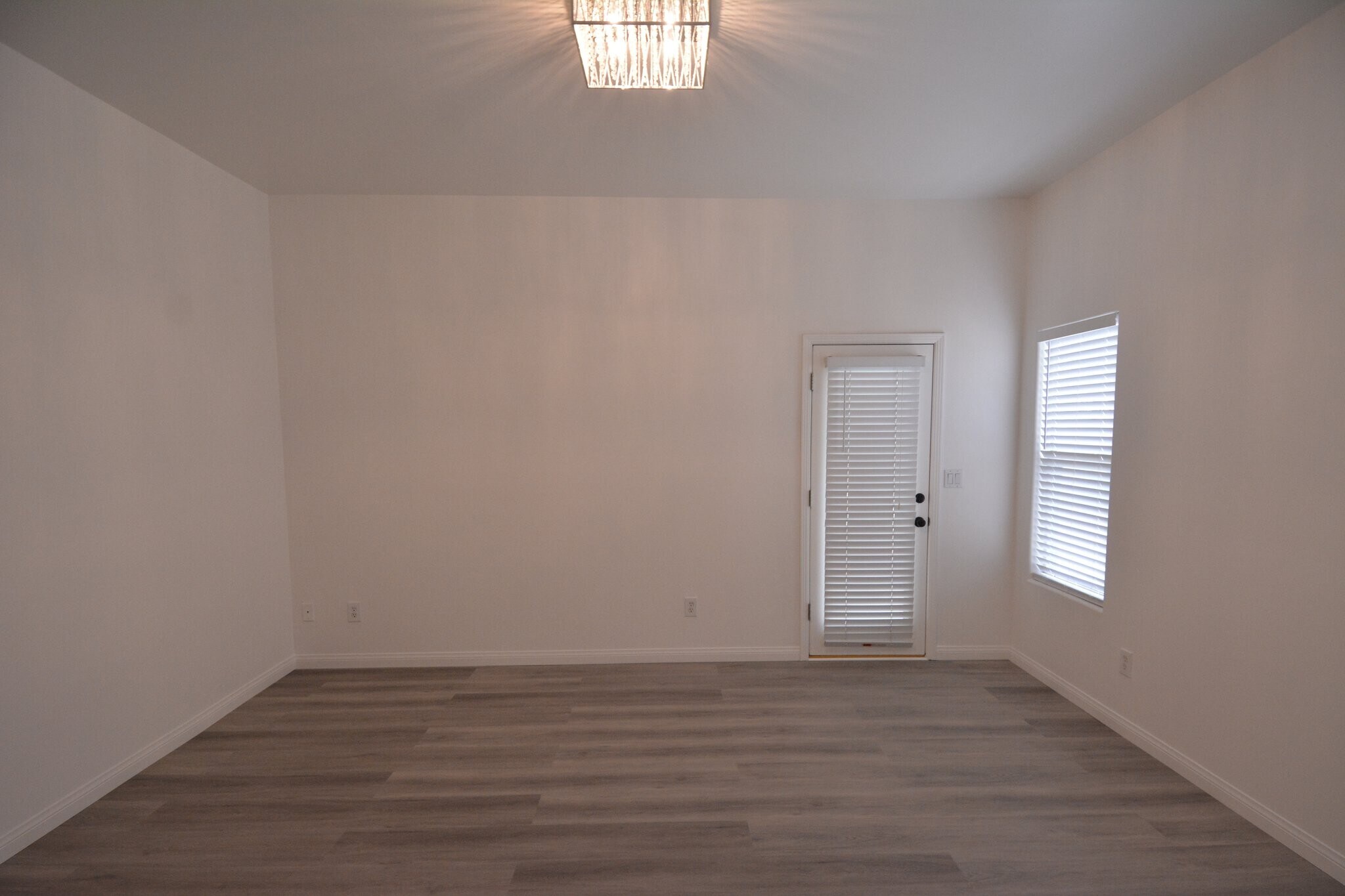Building Photo - 5115 Snowdrift Ct