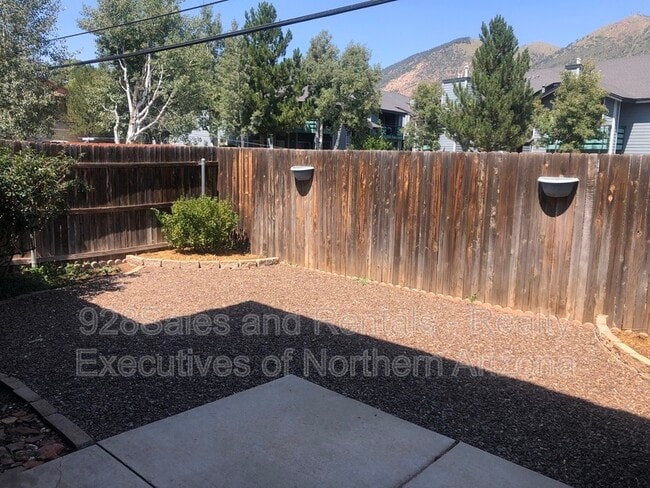 Building Photo - 4430 Wild Elk Trail