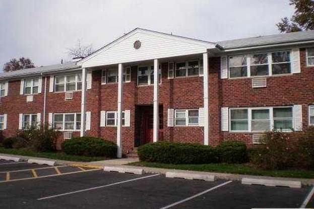Building Photo - 38 Woodedge Ave