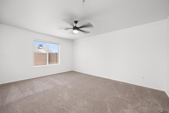Building Photo - 3861 S Sol Dr