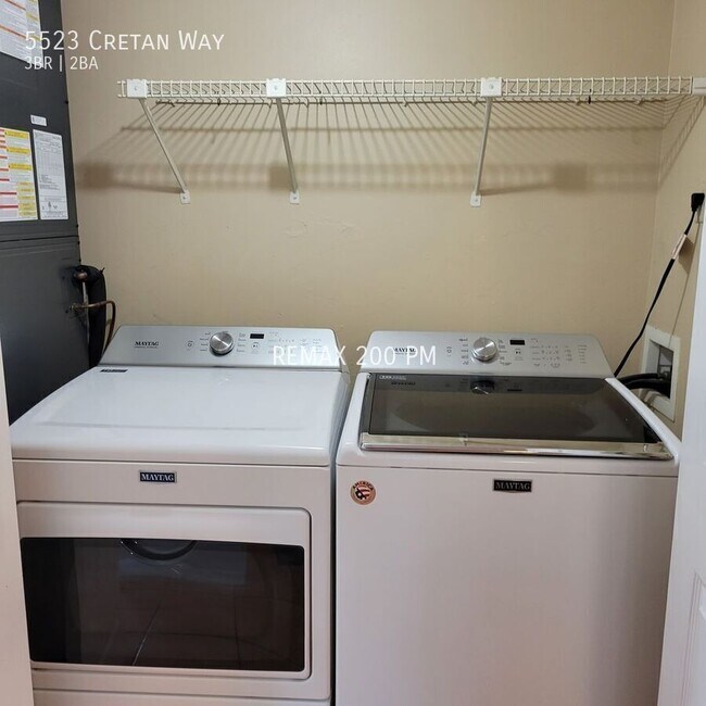 Building Photo - 5523 Cretan Way