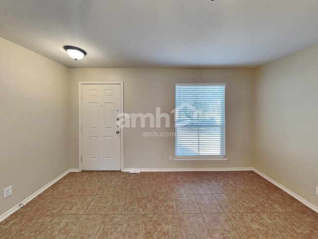 Building Photo - 11766 Wayward Daisy