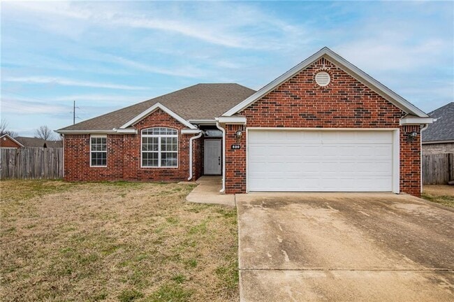 Building Photo - 520 Bonanza St