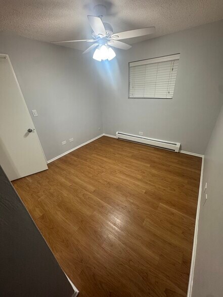 Building Photo - 4636 N Beacon St