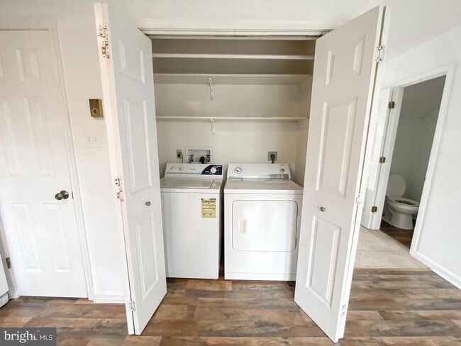 Building Photo - 203 Brunswick Rd