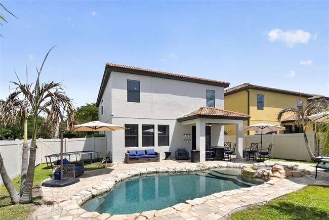 Building Photo - 1973 Fishtail Fern Way