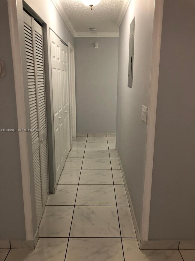 Building Photo - 4939 SW 144th Ave