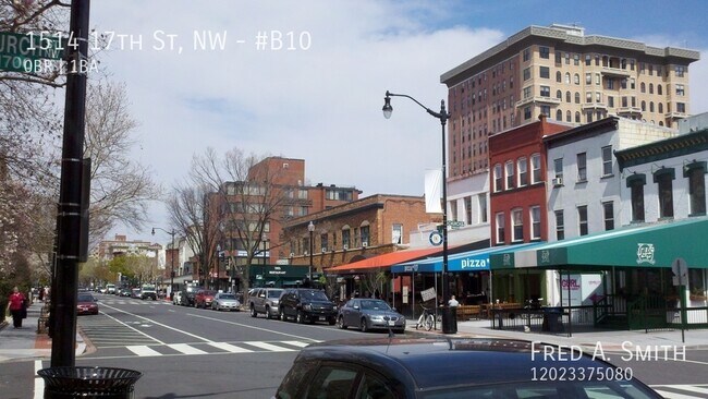 Building Photo - Copley Plaza Studio Available Now