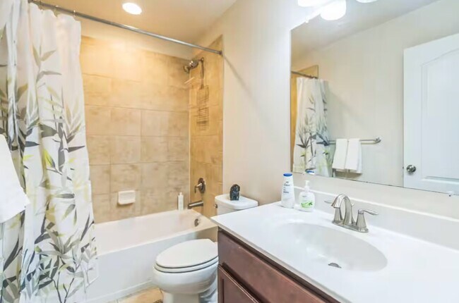 Building Photo - 7980 Blue Stream Dr